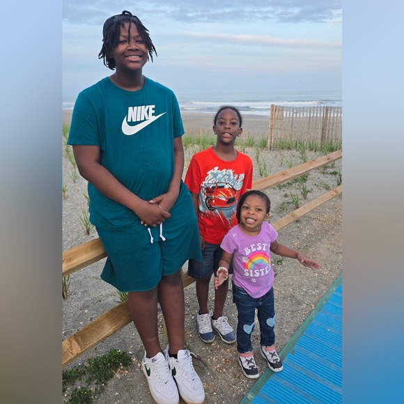 Meet your Posher, Sakinah - Picture 1 of 1